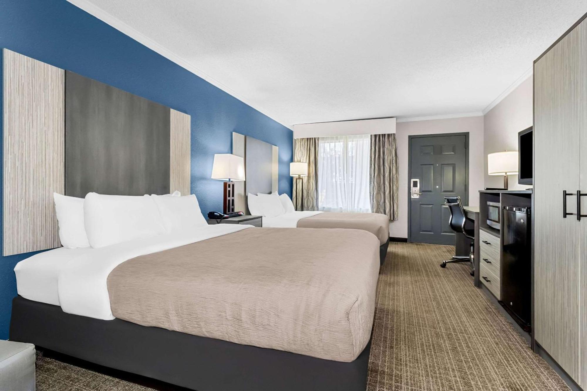 Quality Inn & Suites Florence Civic Center Экстерьер фото