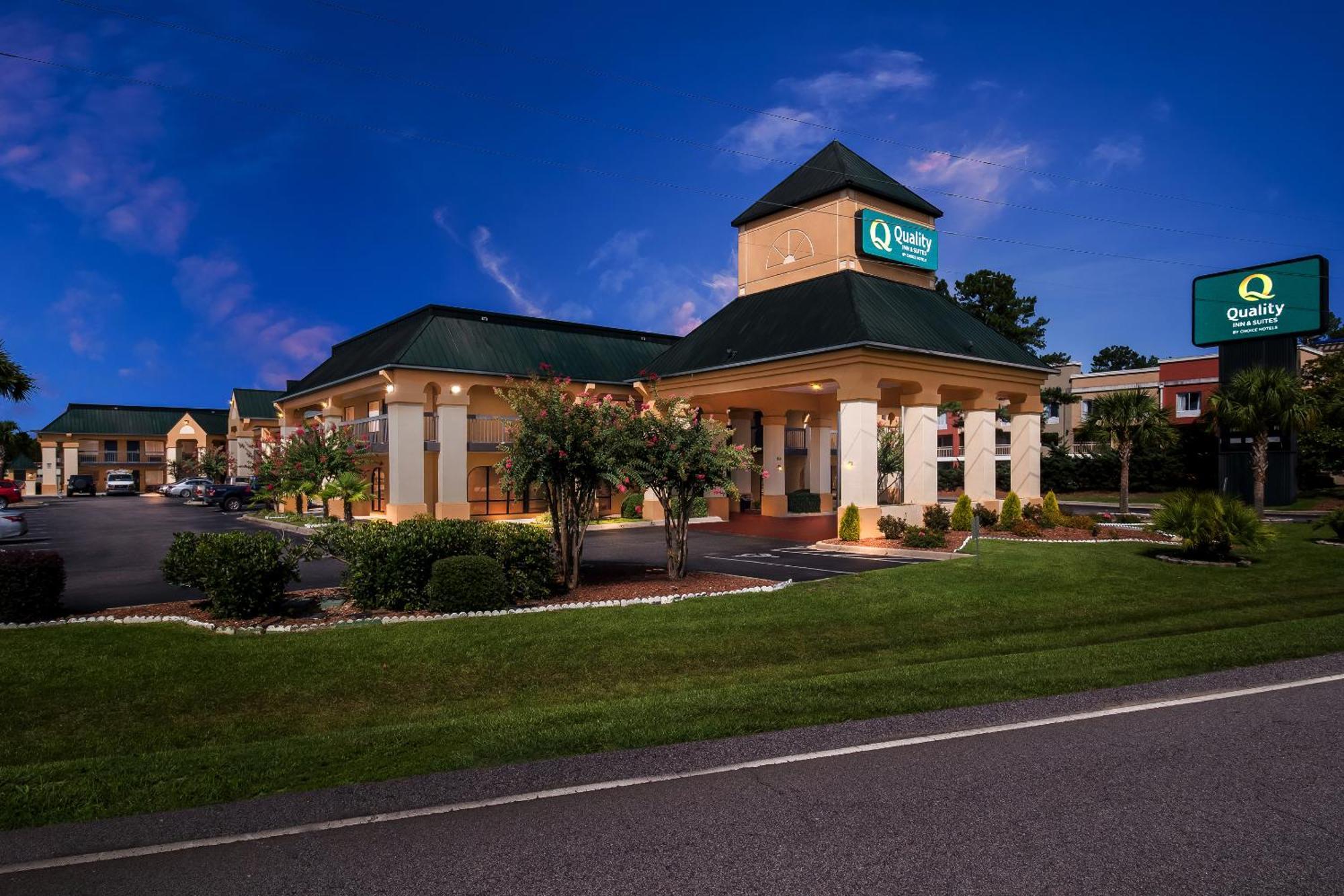 Quality Inn & Suites Florence Civic Center Экстерьер фото