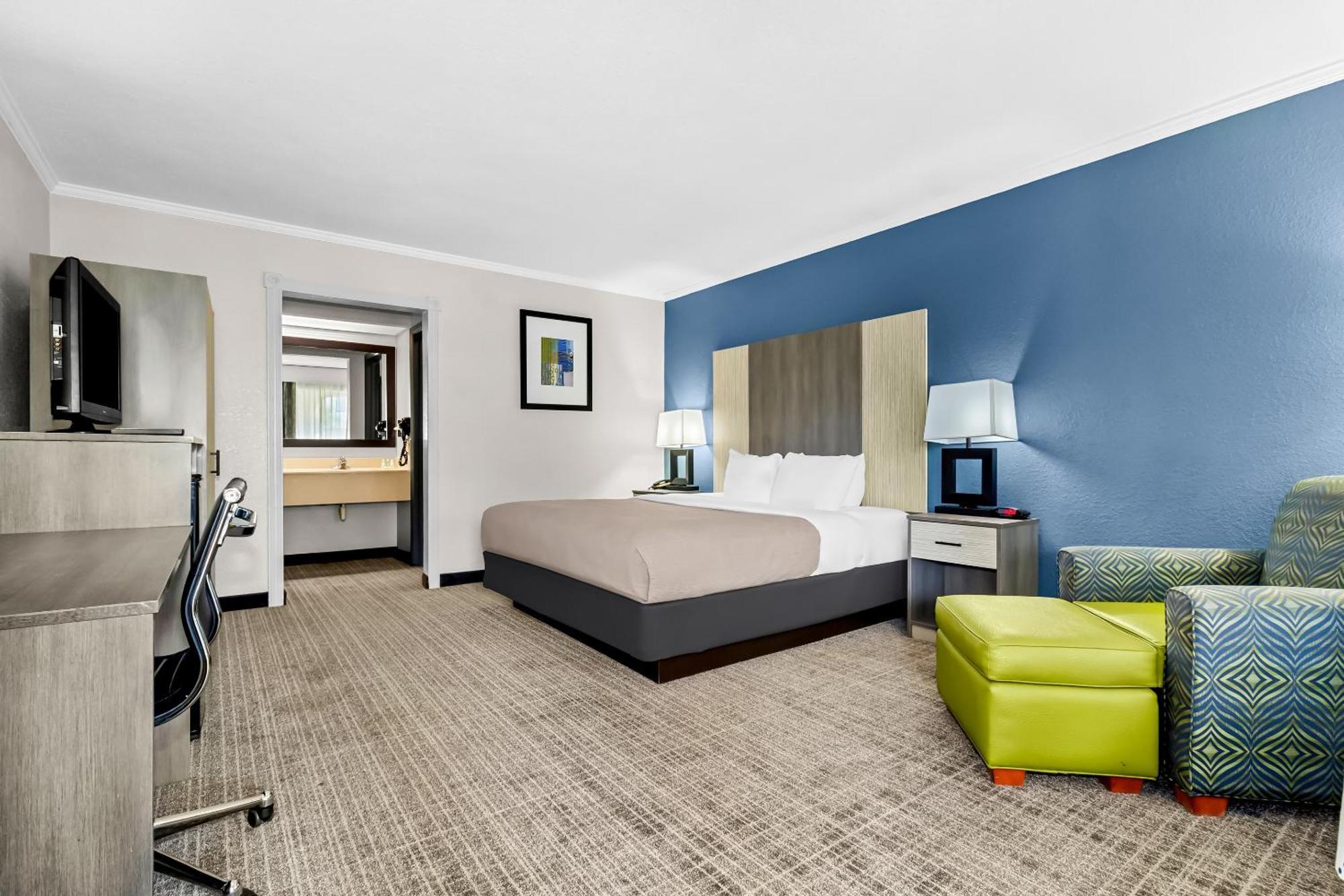 Quality Inn & Suites Florence Civic Center Экстерьер фото