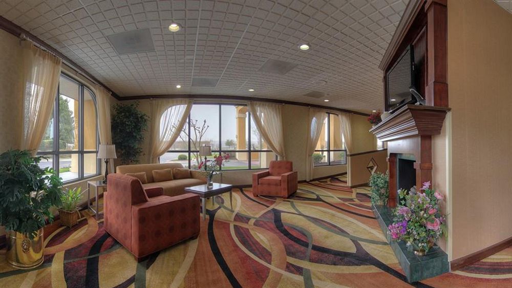 Quality Inn & Suites Florence Civic Center Экстерьер фото